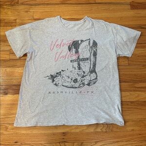 🌺 Hollister Velvet Valley Showcase Tour Graphic T-Shirt Sz XL